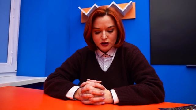 СОНЯ СТАЛА ДИРЕКТОРОМ ШКОЛЫ!!! смотреть онлайн