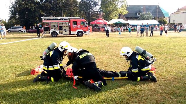 Pokaz ratownictwa OSP Krosnowice - JAKUBEK 2015 смотреть онлайн