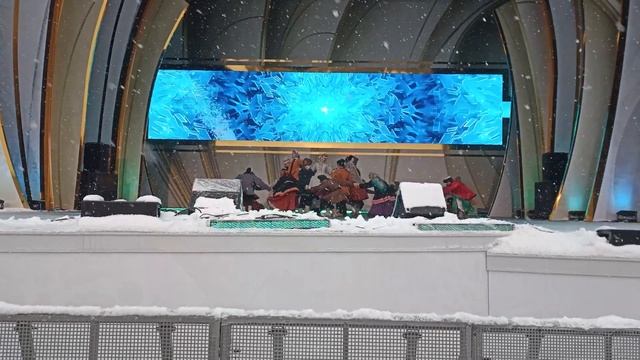 Ансамбль Вензеля исполняет пляску в честь дня Пензенской области (4K, HQ sound) смотреть онлайн