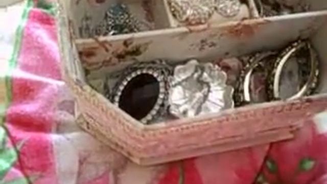 волшебный сундучок: фавориты бижутерии) смотреть онлайн