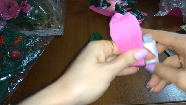 ИДЕЯ ПОДАРКА НА НОВЫЙ ГОД СВОИМИ РУКАМИ // СЛАДКИЙ ПОДАРОК смотреть онлайн