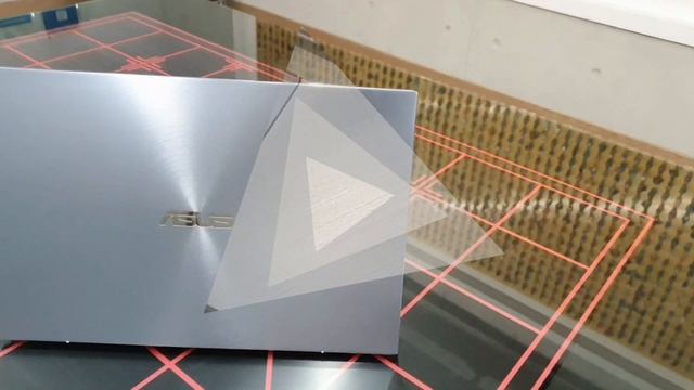 ASUS ZenBook UM431DA | Laptop Premium kok Murah? смотреть онлайн