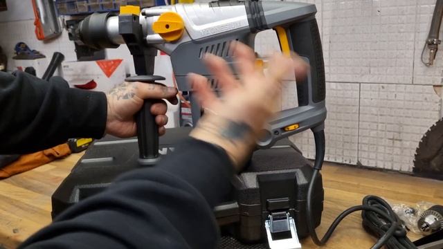 TITAN TTB653SDS 5.9kg Review смотреть онлайн