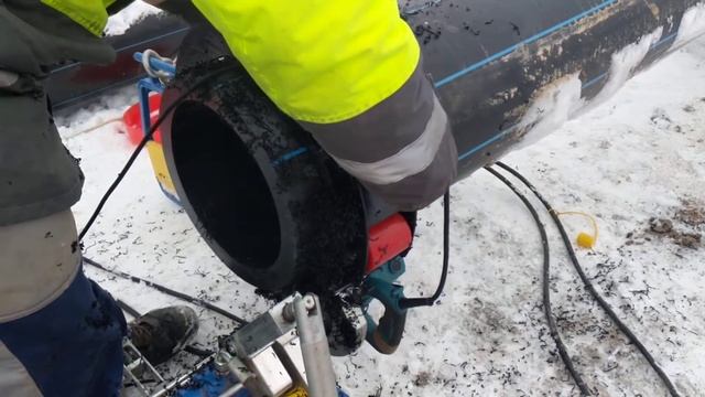 How to cut HDPE pipe DN400 PE100 SDR11 смотреть онлайн