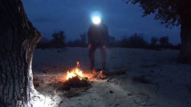 Классный отдых и рыбалка на Азовском море. Ночлег на лодке Волжанка 67 кабин. смотреть онлайн