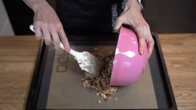 Гранола с медом, сухофруктами и орехами. Быстрый рецепт ПП завтрака смотреть онлайн