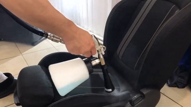 Mini John Cooper Works смотреть онлайн