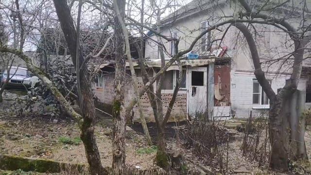 участок в Сочи/ровный с хорошим подъездом и фруктовым садом/п.Черешня/в окружении зелени