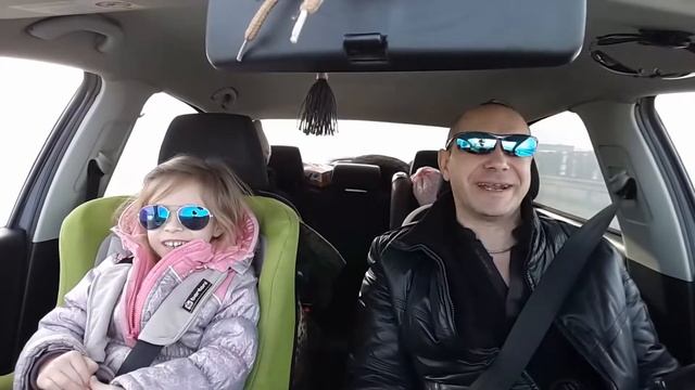 SWD - VLOG Поём песни в дороге ! Бременские музыканты смотреть онлайн