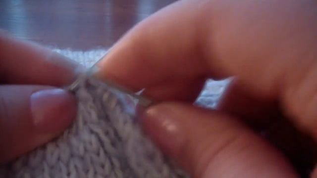 Как закрыть макушку шапки_(ВЯЗАНИЕ СПИЦАМИ)_ смотреть онлайн