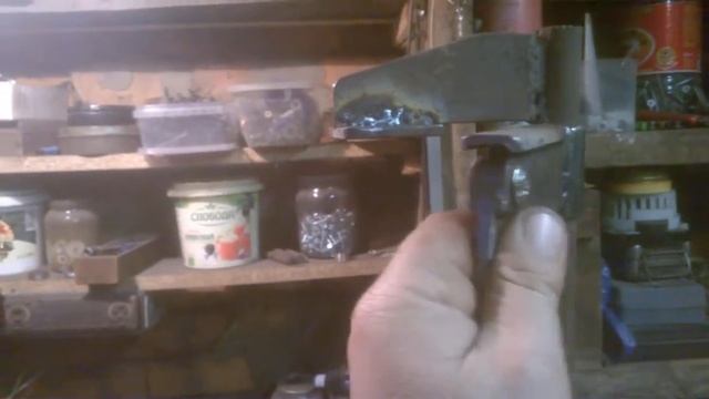 Самодельная быстрозажимная струбцина из трубы смотреть онлайн