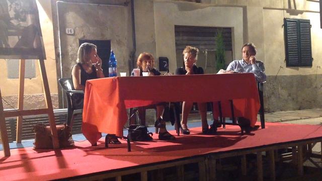 SERATE DEMOCRATICHE - Federica Pierotti e Chiara Valentini смотреть онлайн