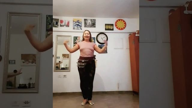 Belly Dance Lesson. Basic movements// Урок Танца Живота. Основные движения// שיעור ריקודי בטן смотреть онлайн
