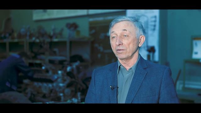 Специалист по обслуживанию и ремонту автомобильных двигателей смотреть онлайн