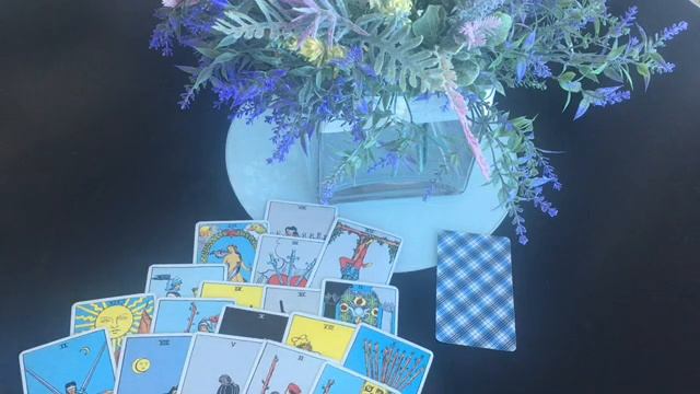 Будем Ли Мы Вместе? Таро смотреть онлайн