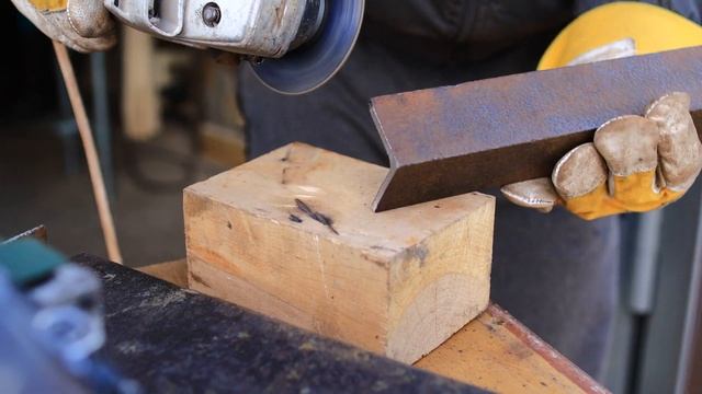 DIY Дисковый отрезной станок по металлу из болгарки своими руками. Новая жизнь МШУ. cutting machin смотреть онлайн