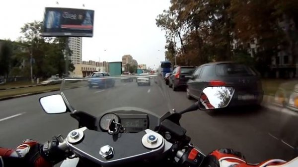 Hyosung GT650R Москва.