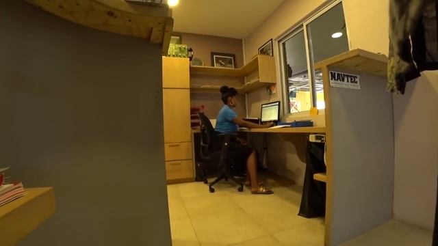 Гренада. Эпизод #4. На якоре в Prickly bay. Под парусом Ellie Skeppner. смотреть онлайн