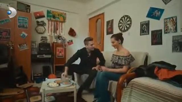 هاکان لیلا رو میبره خونش ? { قسمت ده پارت 1 زیر نویس فارسی } Bölüm 10 Yayın 1 ¦ Üç Kız Kardeş Seris смотреть онлайн