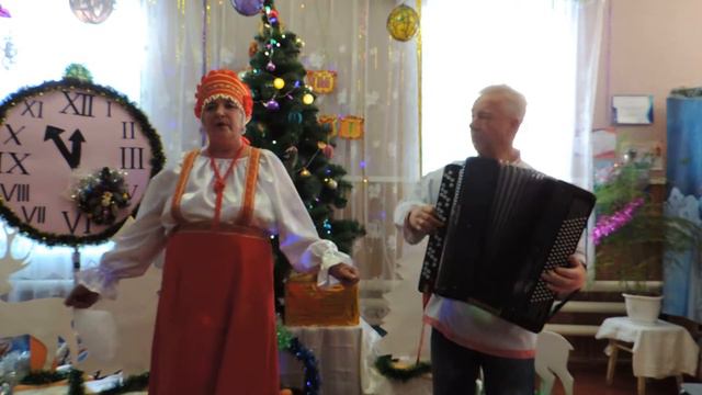 Лидия Глущенко "Валенки" (Новохарьковский СДК)cover version смотреть онлайн