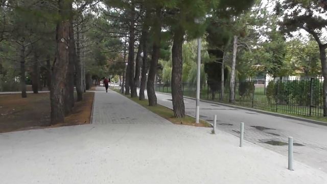 На самокате по Геленджику. смотреть онлайн