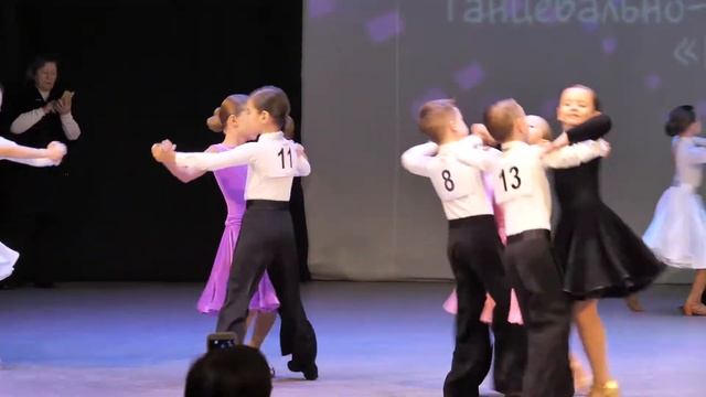 Я на танцевальном турнире "ФЕНИКС 2019" смотреть онлайн