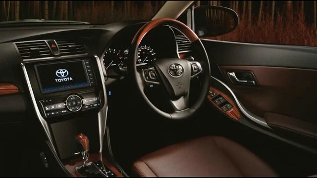 Toyota Premio 2020.