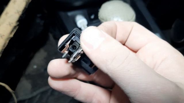 загорелся ESP OFF, hyundai santa fe 2007. 2.7. решение есть. смотреть онлайн