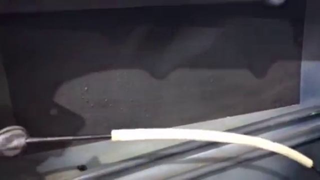 Печально, но заводской шумоизоляции тут не так уж и много. Подобная картина во многих авто смотреть онлайн
