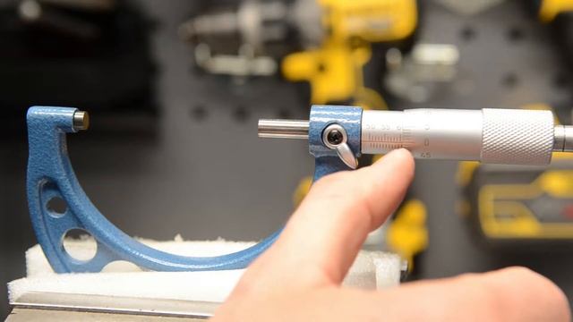 Honda Bros how to measure the piston using a micrometer смотреть онлайн