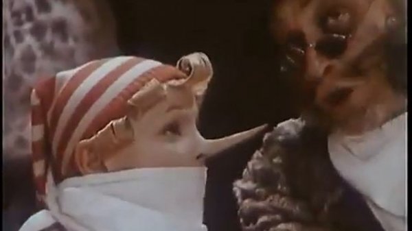 Какое небо голубое, мы не сторонники разбоя