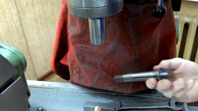 Смена инструмента в шпинделе смотреть онлайн