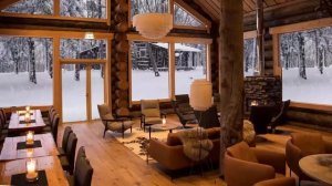 Уютная зимняя атмосфера. Падающий снег. Потрескивающий огонь в камине.