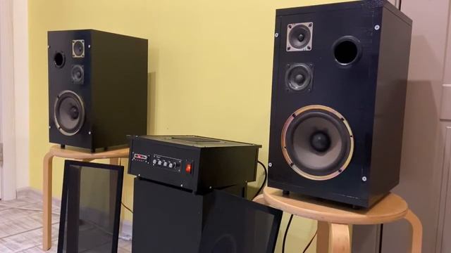 Комплект акустики 2х100 Вт. смотреть онлайн