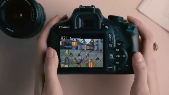 Canon EOS 1300D DSLR Kalite смотреть онлайн