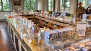 Грас Grasse Франция Лазурный берег парфюмерная столица Европы.  Город где снимали фильм Парфюмер