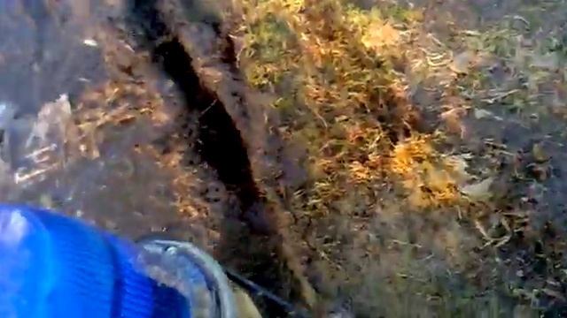 на скутере по грязи смотреть онлайн