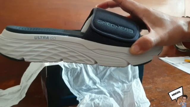 Ep.99 แกะกล่อง Skechers, Max Cushioning Slide (Authentic) ของแท้นะครับ | รองเท้าแตะหนา 2 นิ้ว смотреть онлайн