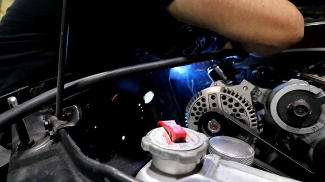Foxbody Mustang Strut Tower Removal смотреть онлайн