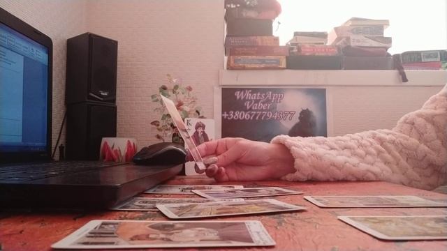 Крестовый король - О нем смотреть онлайн