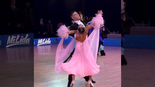Медленный фокстрот / Молодежь 1 St (Open) — Lida Open 2023 спортивные бальные танцы смотреть онлайн