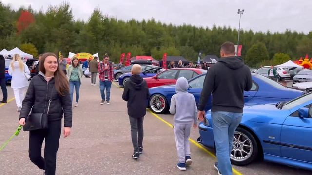 Тусим с клубами BMW на BIMMERDAYS 2021 смотреть онлайн