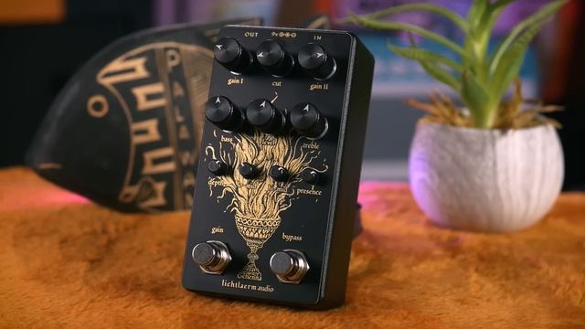 Distortion Pedal or Preamp Pedal? What's the Difference?! | Lichtlaerm Audio Gehenna смотреть онлайн