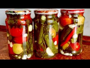 Ассорти. И рассол выпиваем до последней капли! Заготовка на зиму.