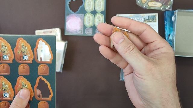 Распаковка дополнения ОЛЬТРЕ Мертвые и живые смотреть онлайн