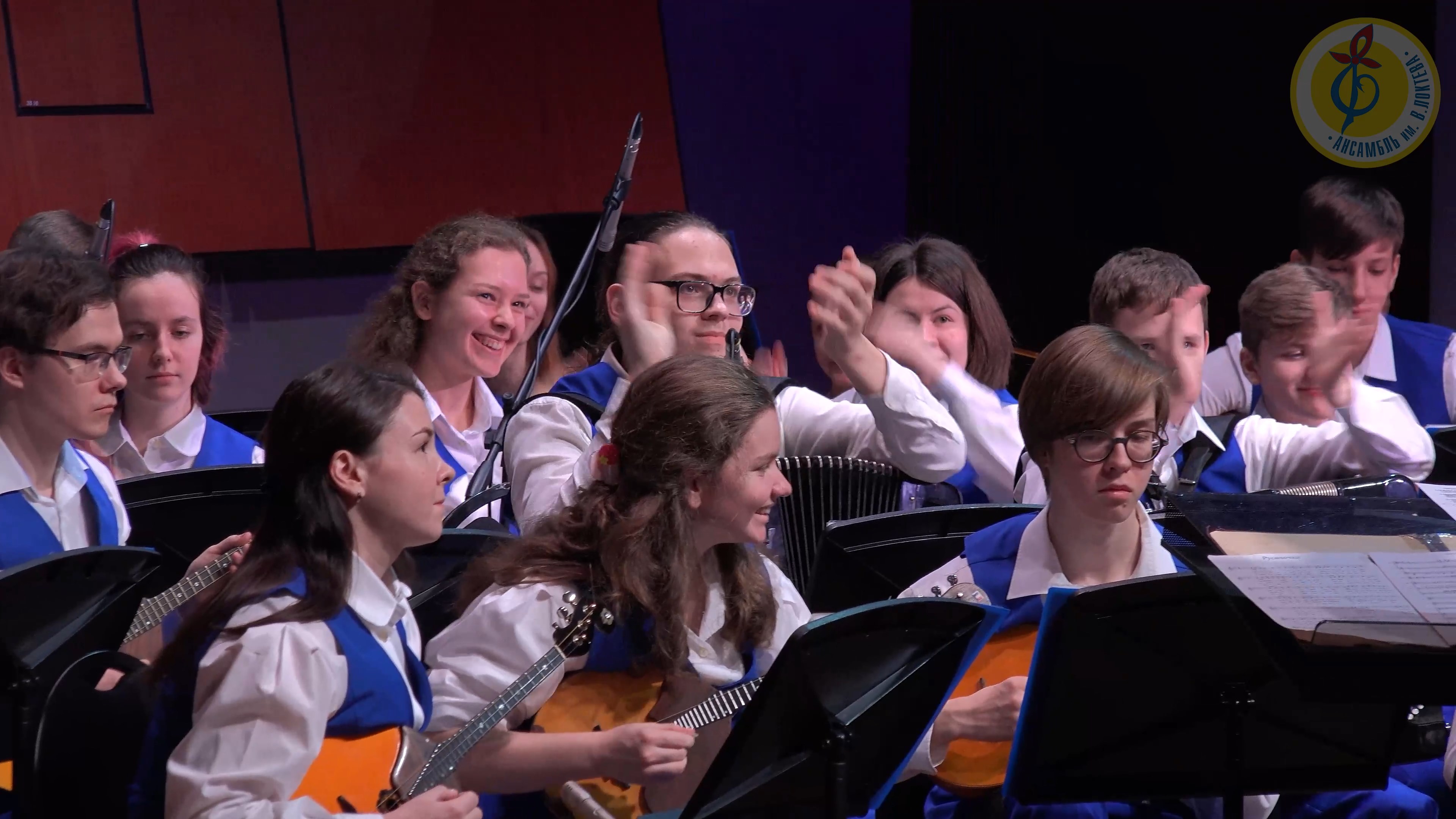 "Under the Sea", Ансамбль Локтева. "Under the Sea", Loktev Ensemble. смотреть онлайн
