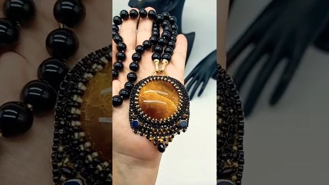 #Ожерелье из натуральных камней с большой подвеской смотреть онлайн