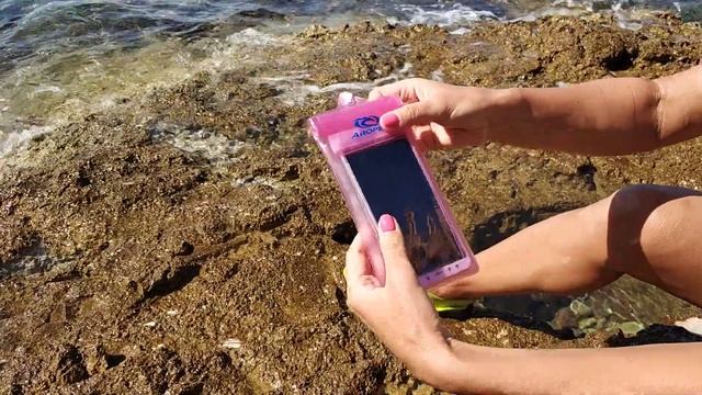 Тестирование гермочехла для смартфона в реальных условиях смотреть онлайн