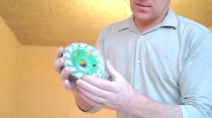 Как снять со стен краску, шпаклевку, обои. Супер метод!!!  Очистка стен до бетона.