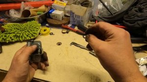 Ремонт фиксатора двери без затрат! Ограничитель двери рено, ремонт своими руками. Авторемонт